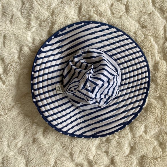 Ruffle Butts bathing suit and hat - Picture 5 of 6